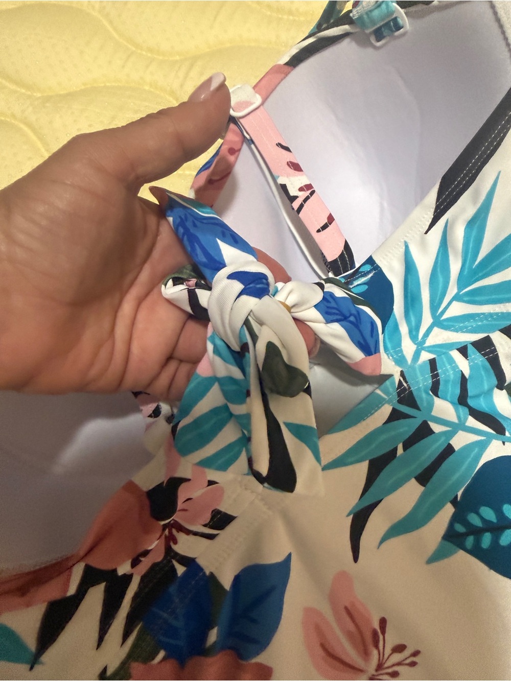 Coco Reef One Piece Swimsuit NWT - Picture 5 of 7